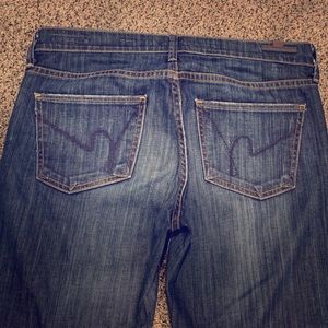 Citizens of humanity 28